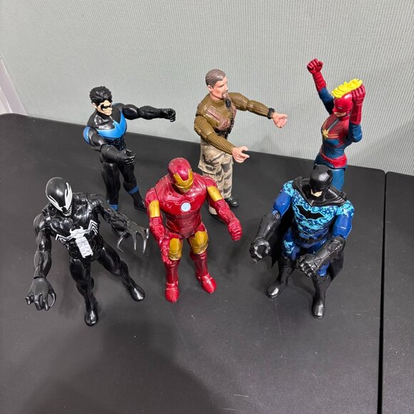 7pc12" Marvel / DC Superhero Lot Iron Man Captain A, Batman, Venom, Batgirl - Picture 9 of 11